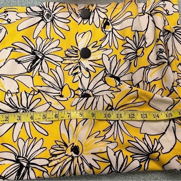 CABLE and gauge 3/4 sleeve floral button down cardigan S L - Picture 6 of 6